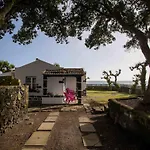 Guestready - Oceanfront Lookout House 3*