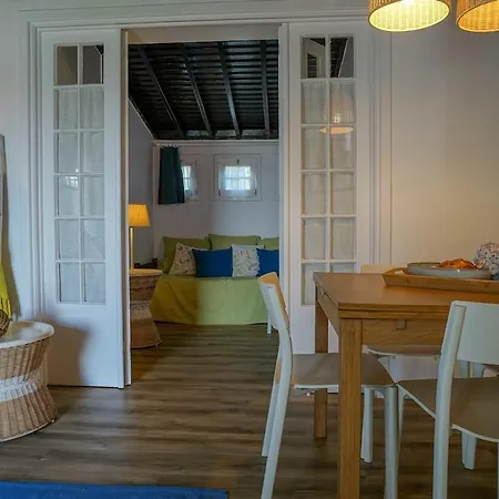 Guestready - Oceanfront Lookout House * Ponta Delgada