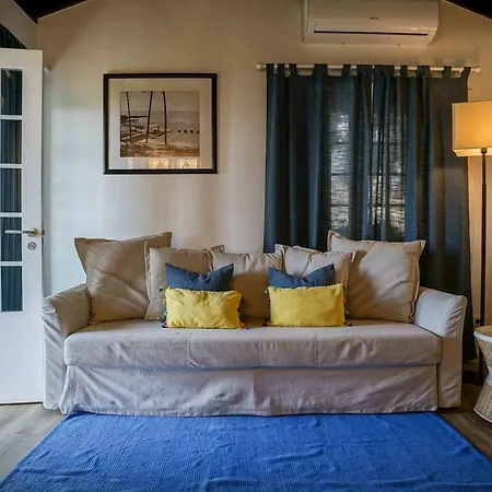 Guestready - Oceanfront Casa Do Mirante 3*