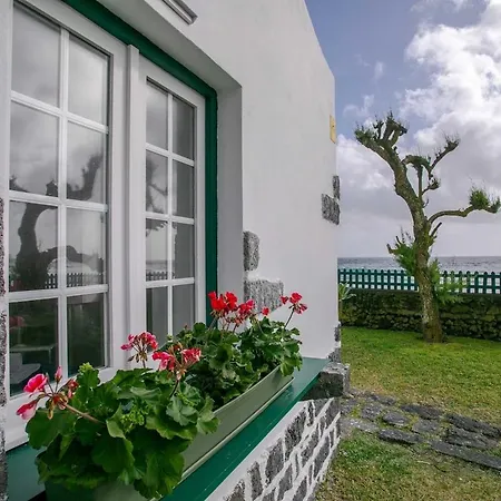 Guestready - Oceanfront Casa Do Mirante Gasthuis 3*