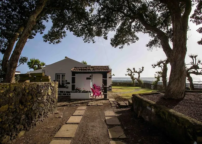 Guestready - Oceanfront Lookout House Gæstehus